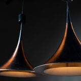 Pair of pendant lights