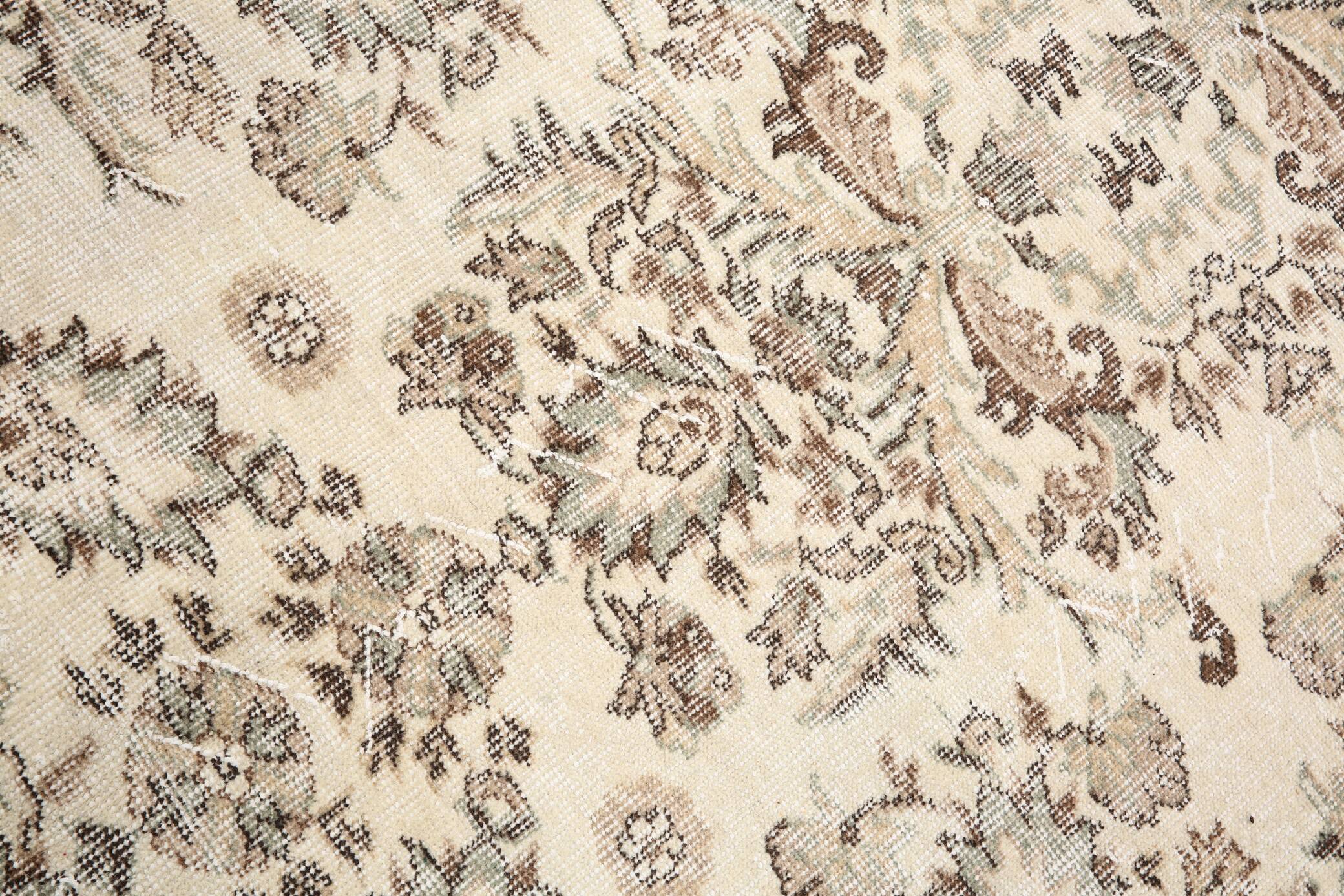 Brown & Cream Floral Vintage Rug, 195x302Cm