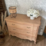 Louis XV chest of drawers in solid cherry wood