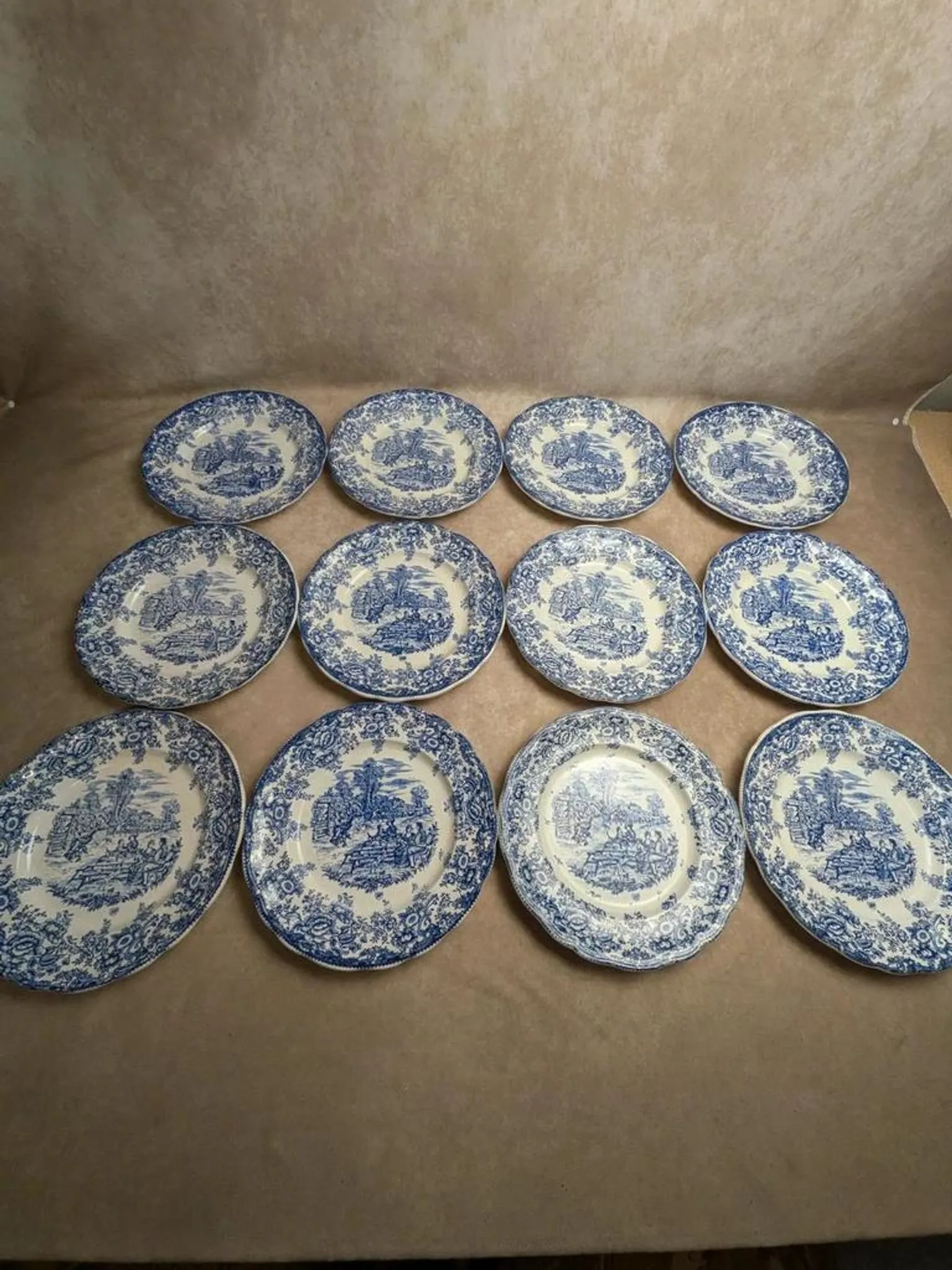 Set of 12 flat plates Terre de fer BP – Blue toile de Jouy pattern