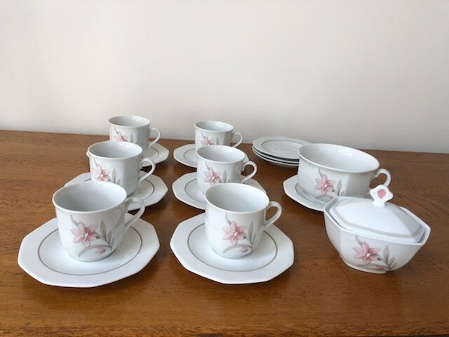 Service at Café Porcelaine Bavaria