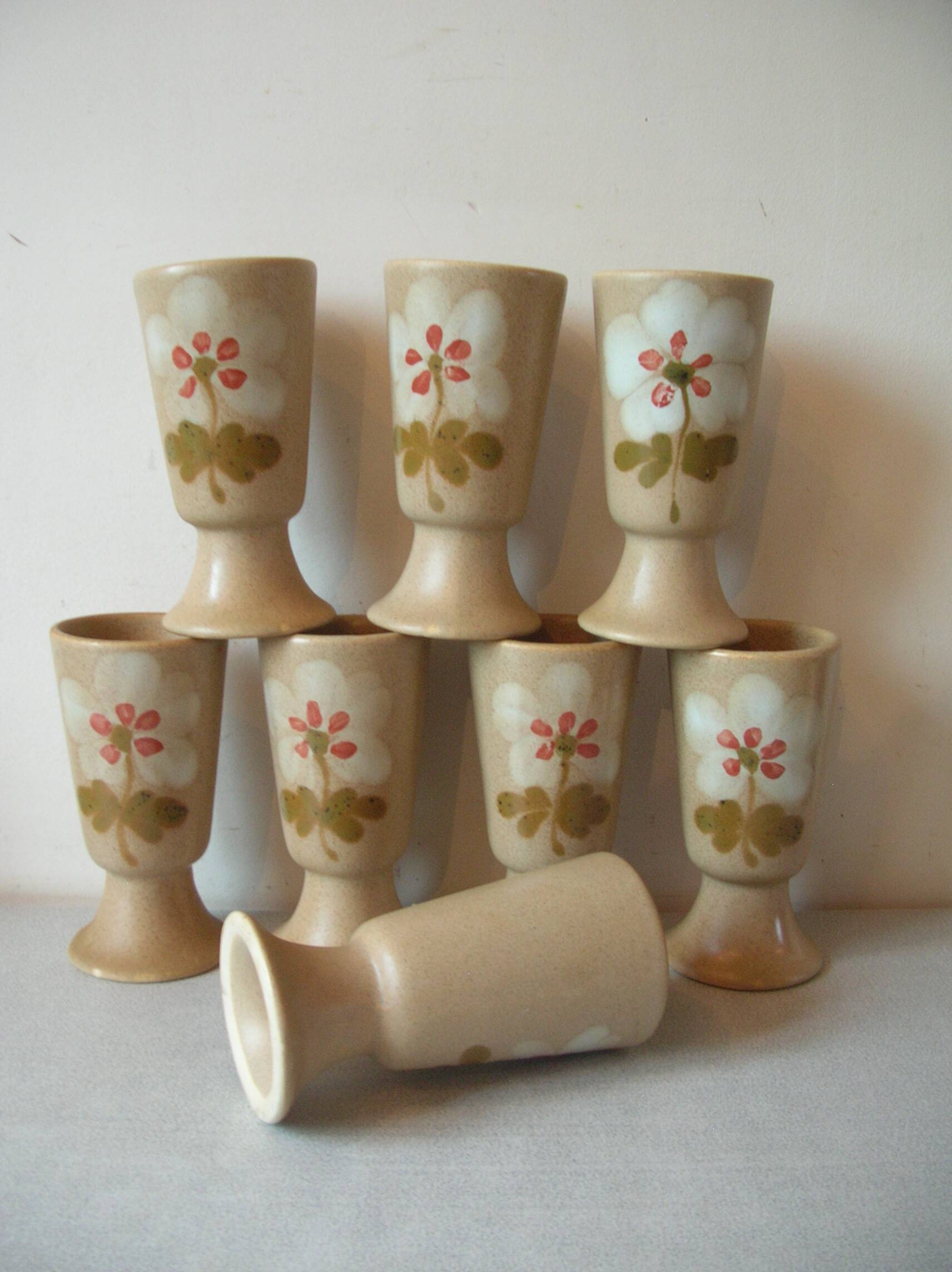 Old 8 mazagrans coffee service in stoneware with floral flower decoration 14 cm kitchen decor