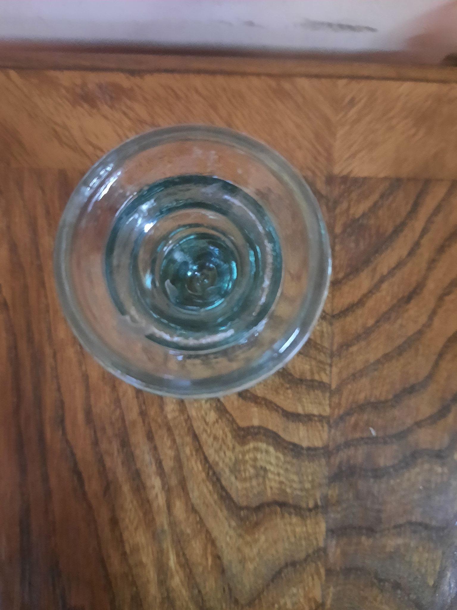 Bougeoir en verre