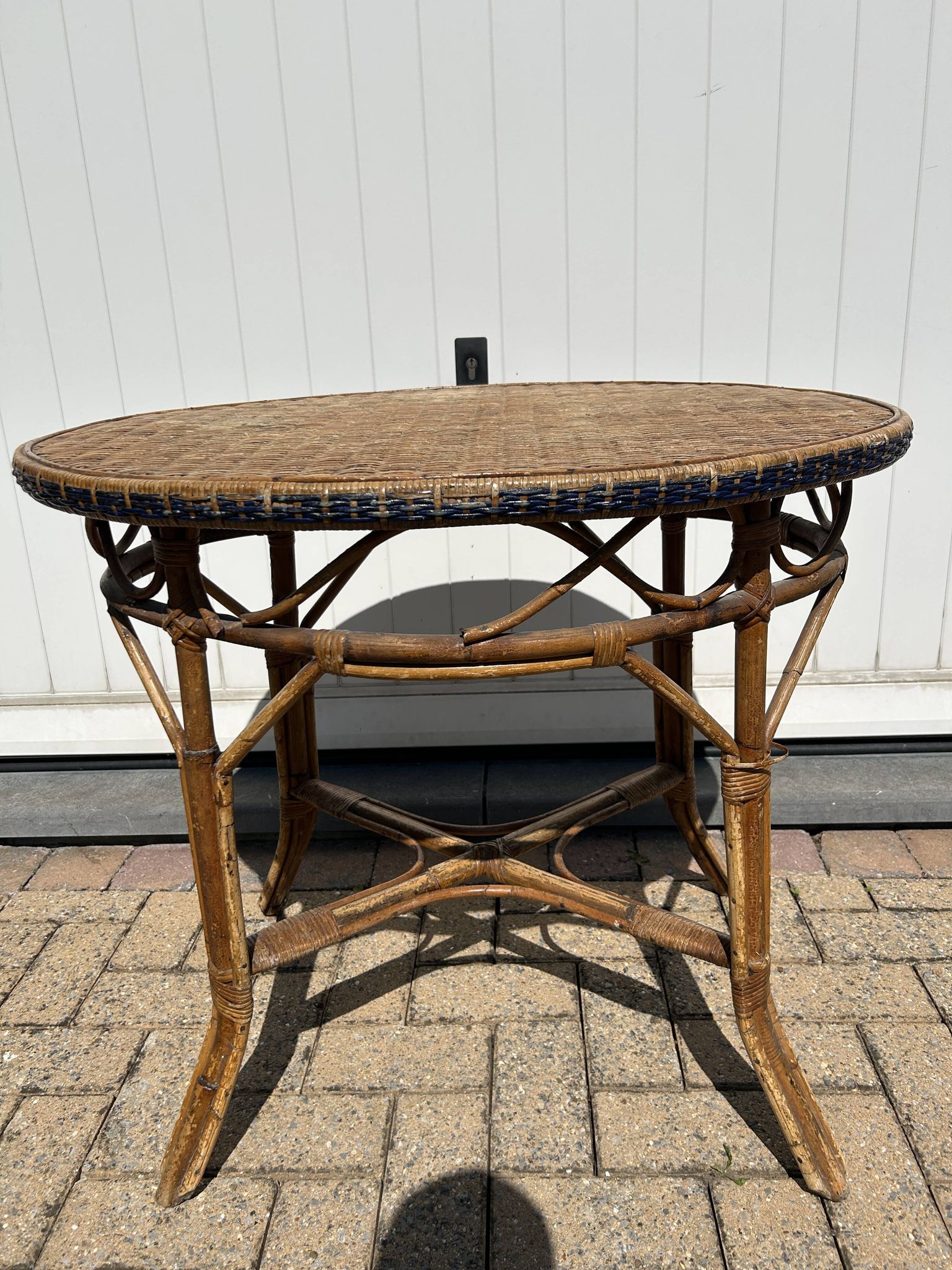 Table rotin et bambou