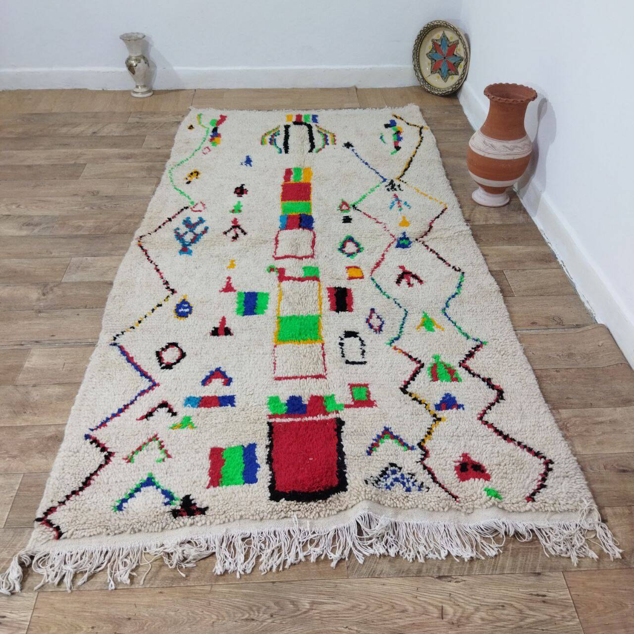 Tapis berbère marocain artisanal fait main 270 X 136 CM