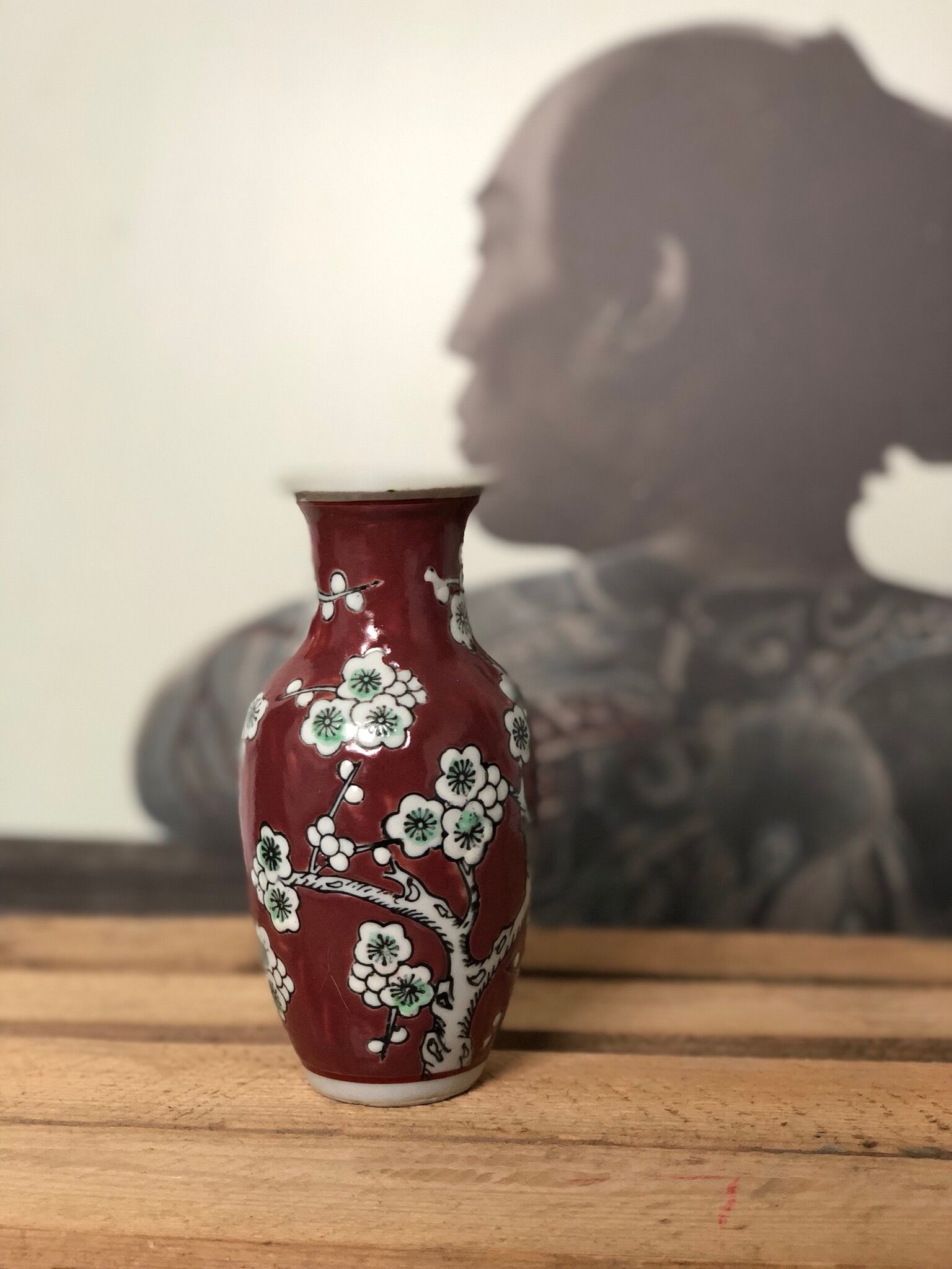 Red inspiration vase Asian