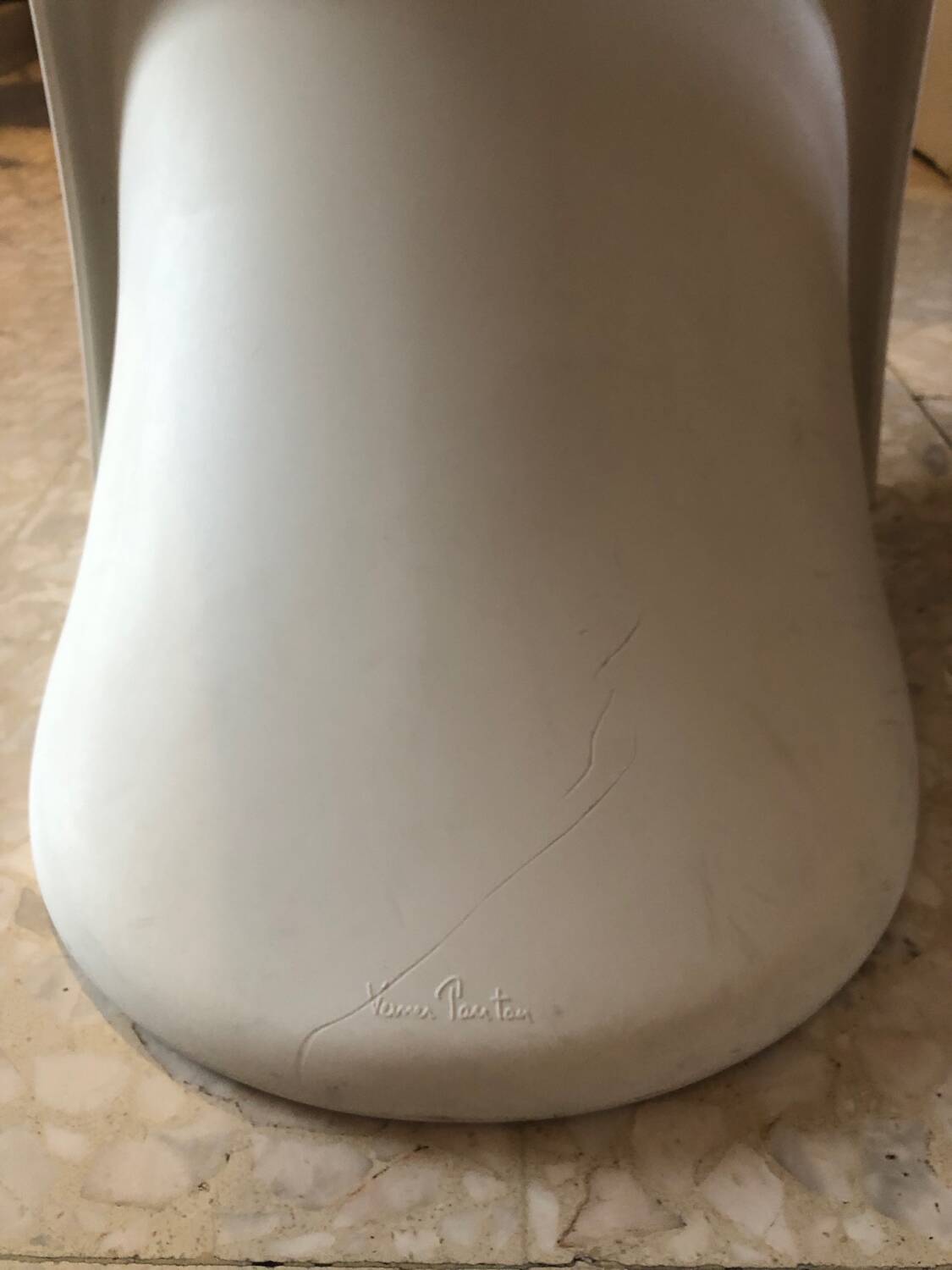 4 white Verner Panton S chairs (LGA Nuremberg GS)