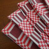 8 vintage napkins 47 x 47