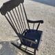 Rocking-chair noir vintage