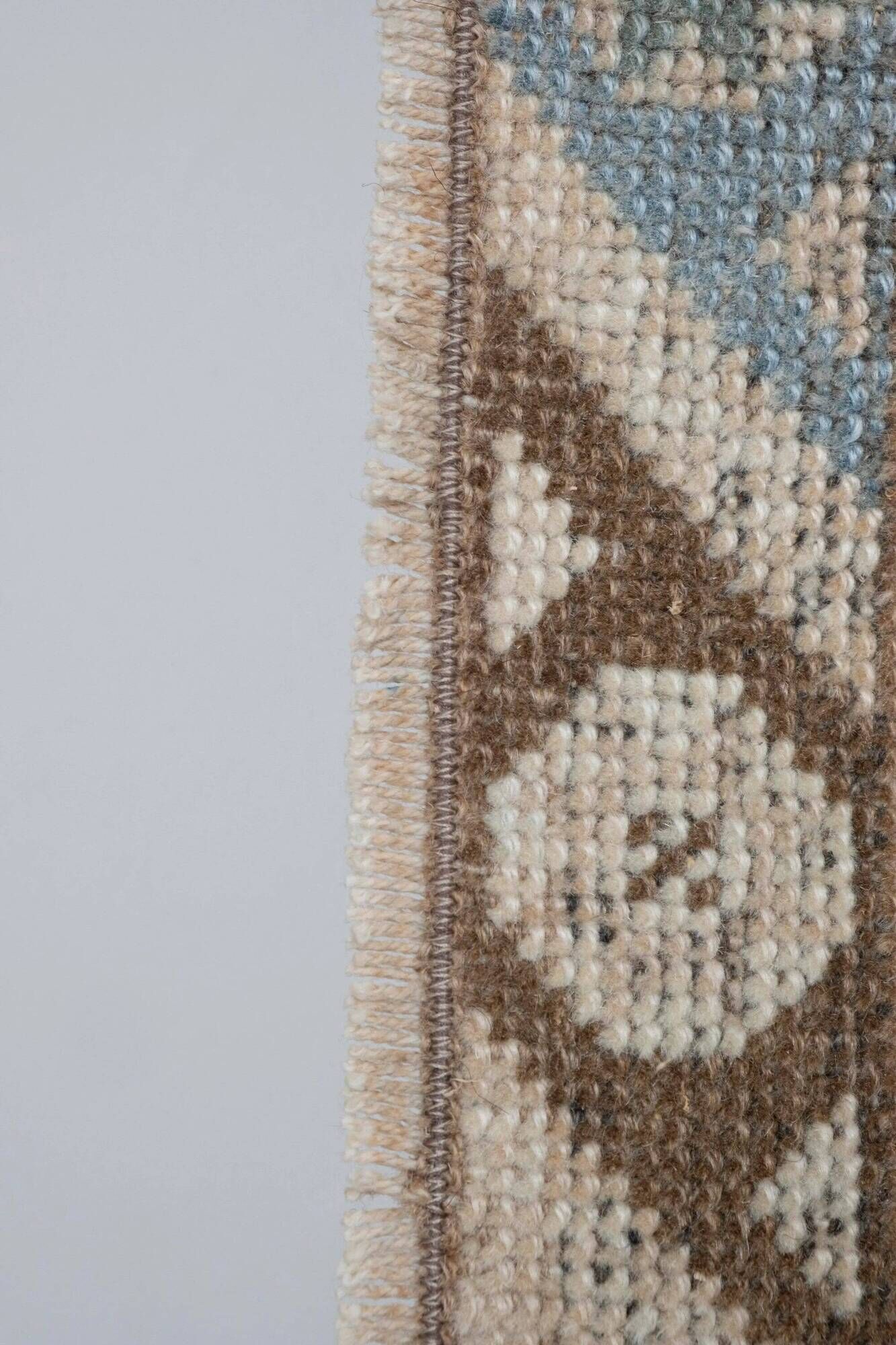 Vintage Turkish handmade rug 190x281 cm