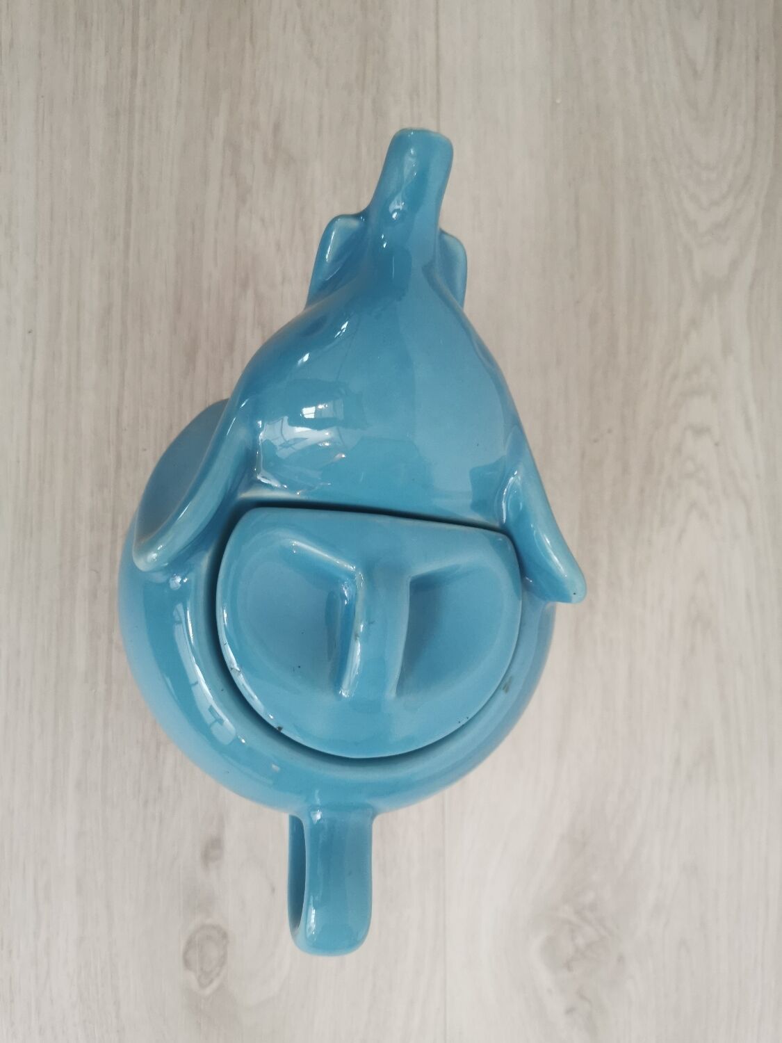 Théière vintage éléphant bleue
