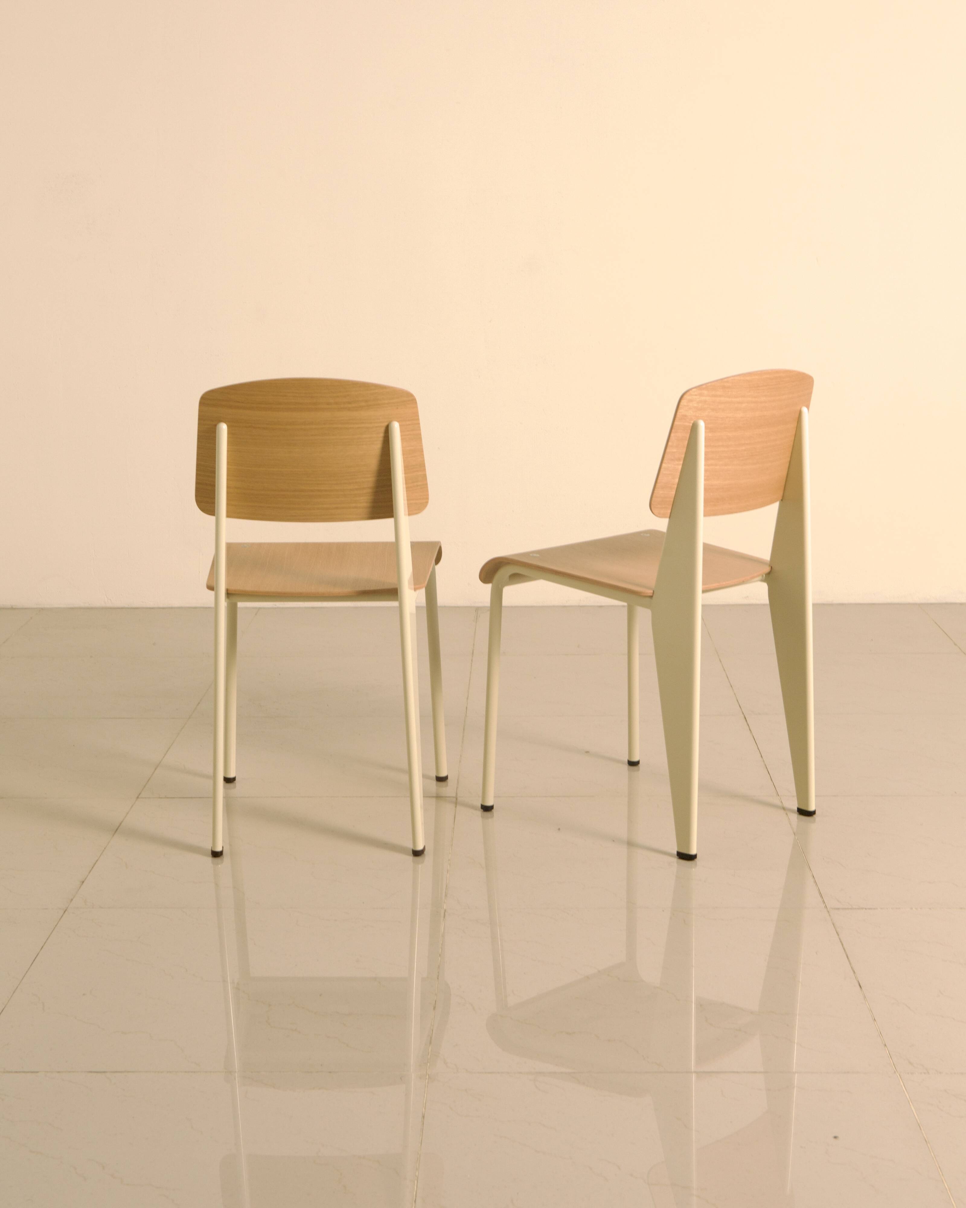 Set of 4 cream "Standard" chairs by Jean Prouvé for Vitra 00's