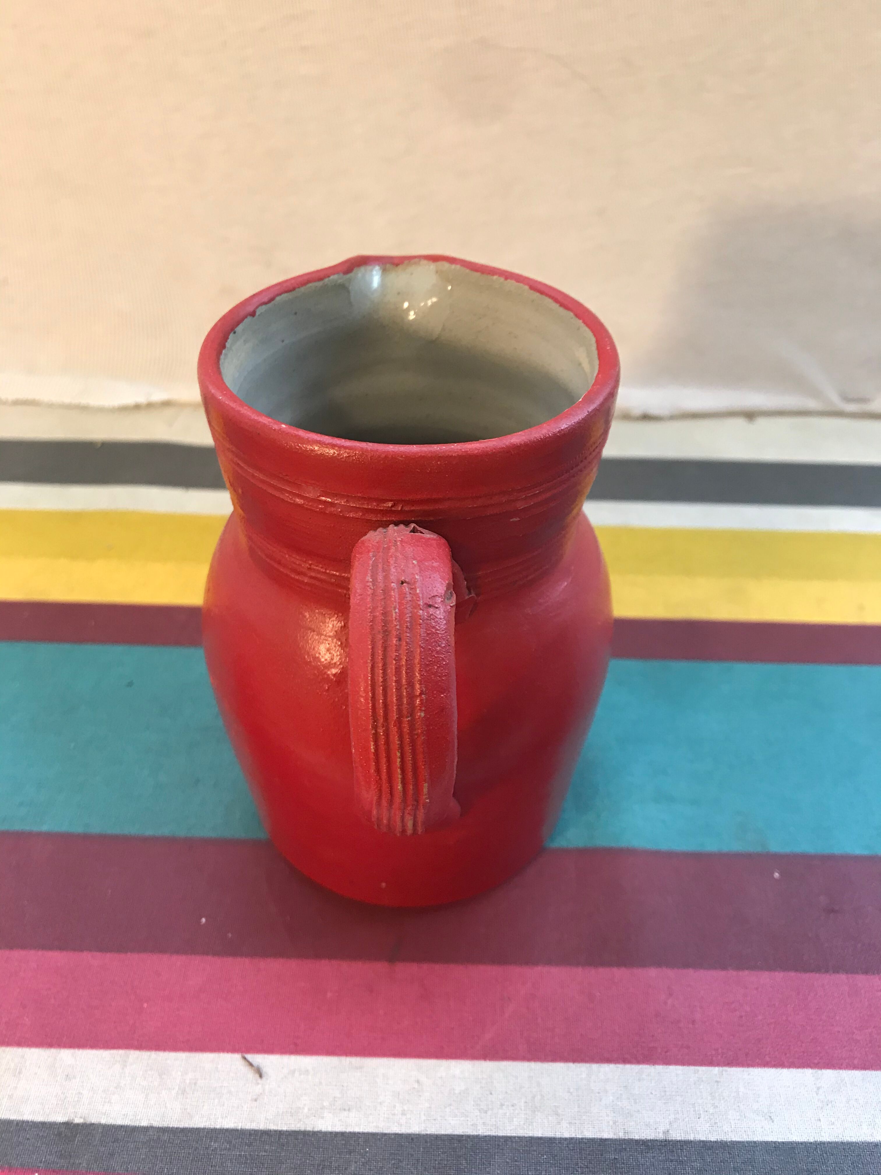 Former pitcher in red sandstone with grey interior - anse decoration vintage kitchen