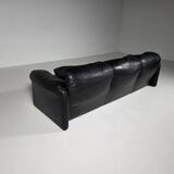 3-seater leather sofa by Vico Magistretti for Cassina, 1970.