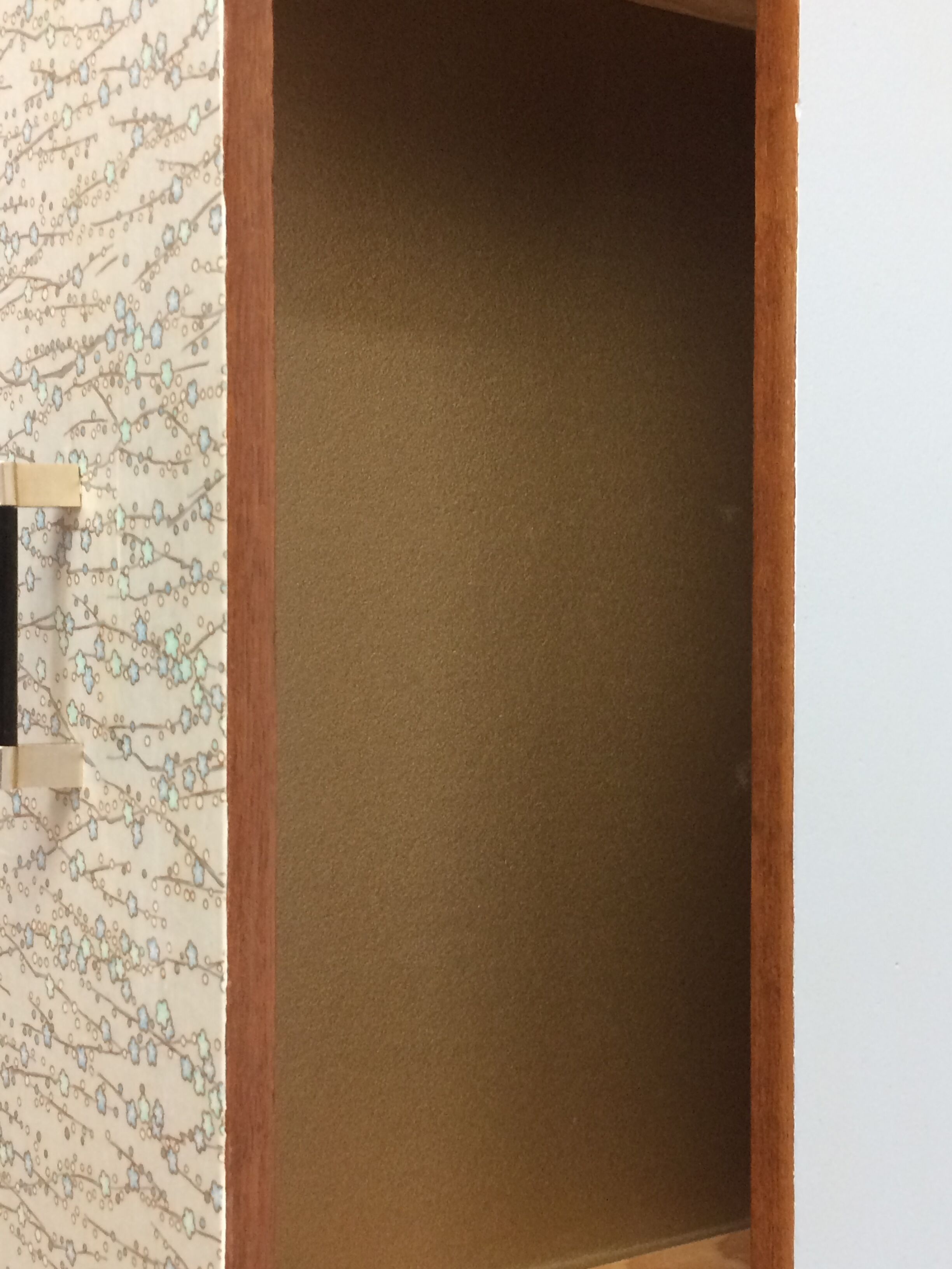 Chest of drawers Bahut makeover