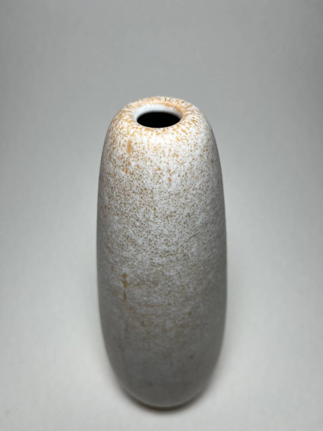 Ceramic vase