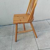 Vintage Windsor style chair