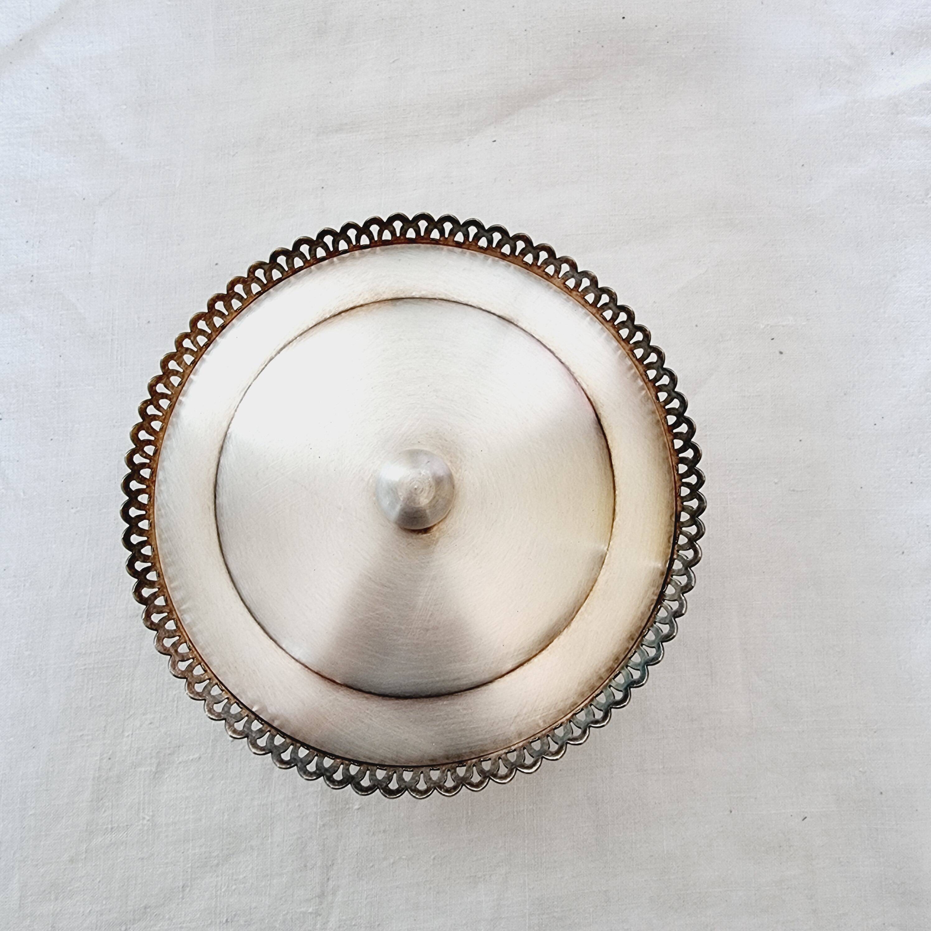 Sugar bowl, pot or cup with lid in Brushed Silver Metal 8Gr