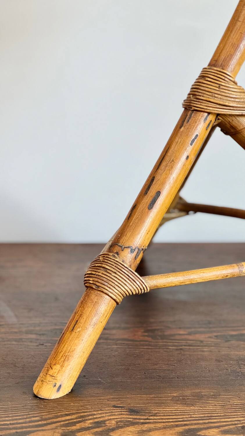 Serpent plant stand in rattan 145 cm