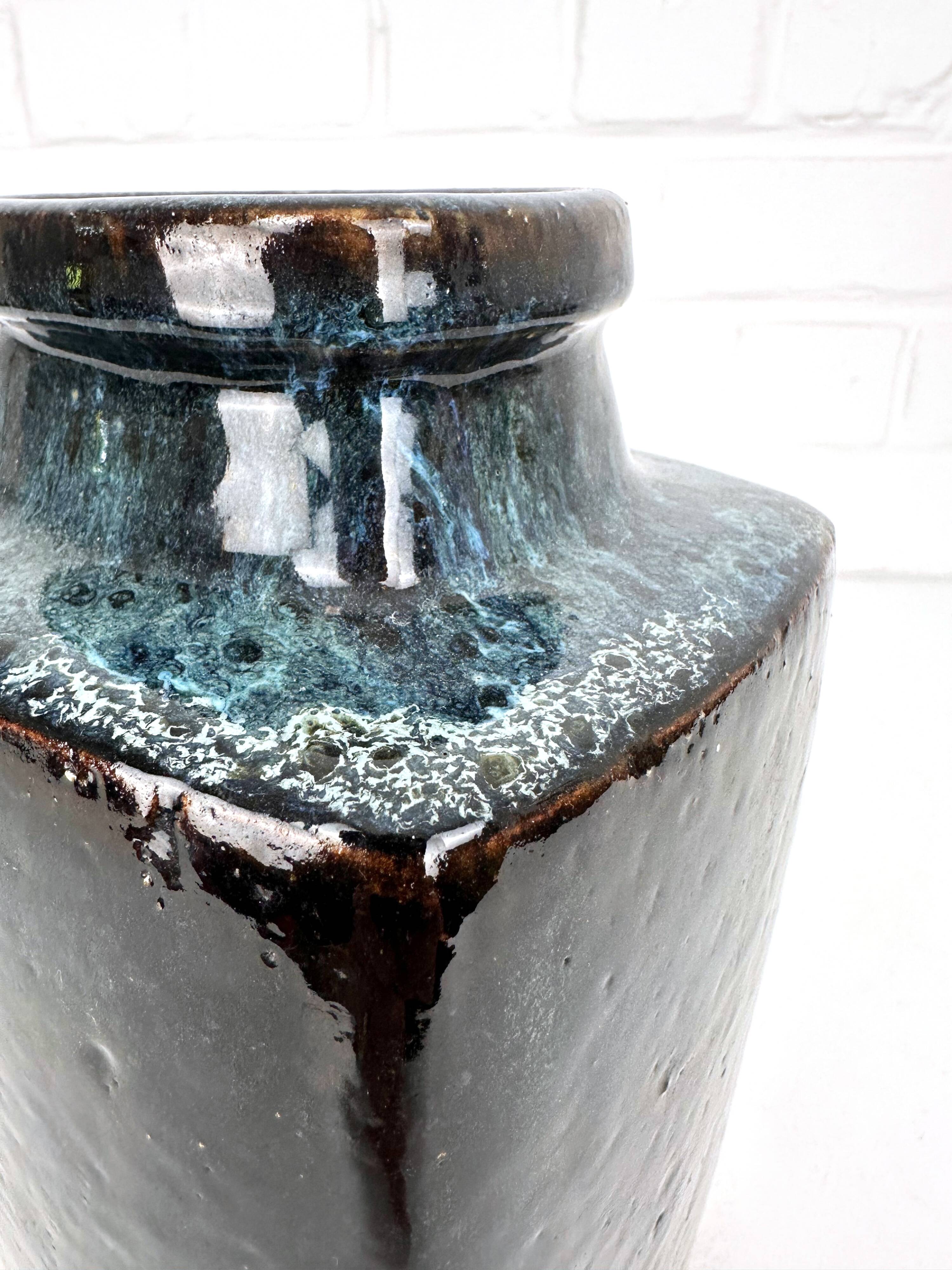 Sculptural stoneware vase by Jytte Trebbien, Denmark, 1970s