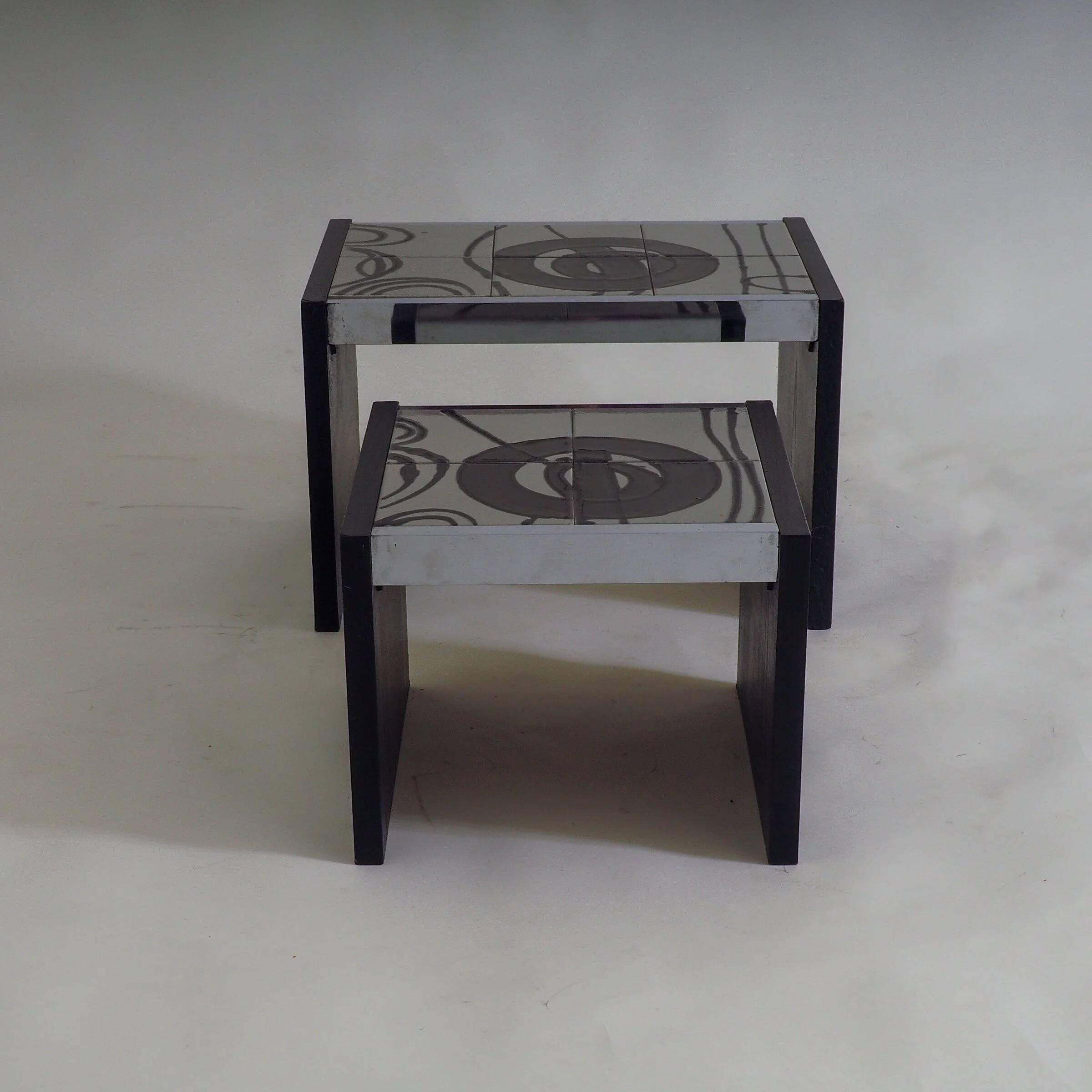 Set of 2 tiled nesting side tables