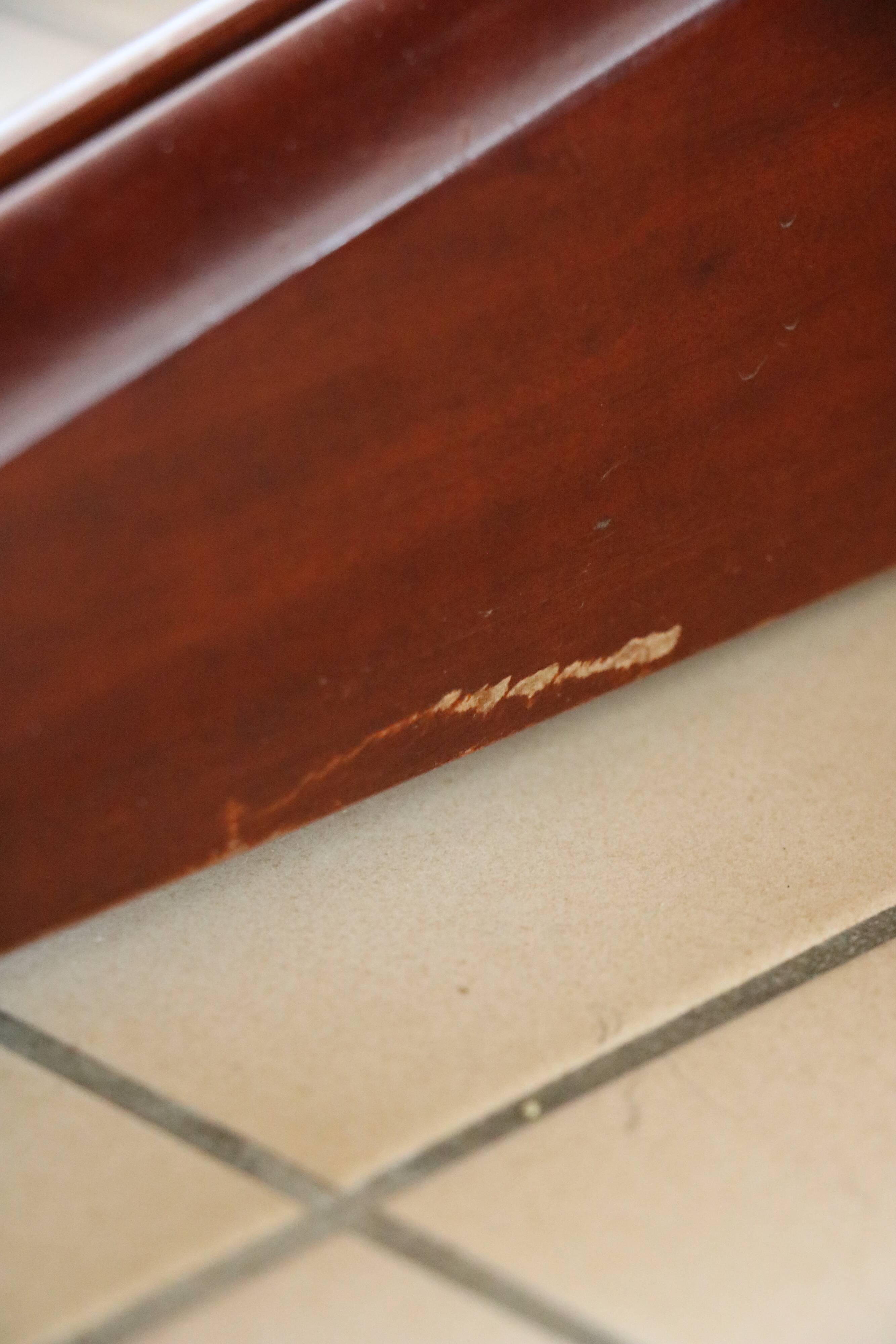 Extendable round table butterfly system 1970