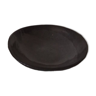 Black stoneware bowl