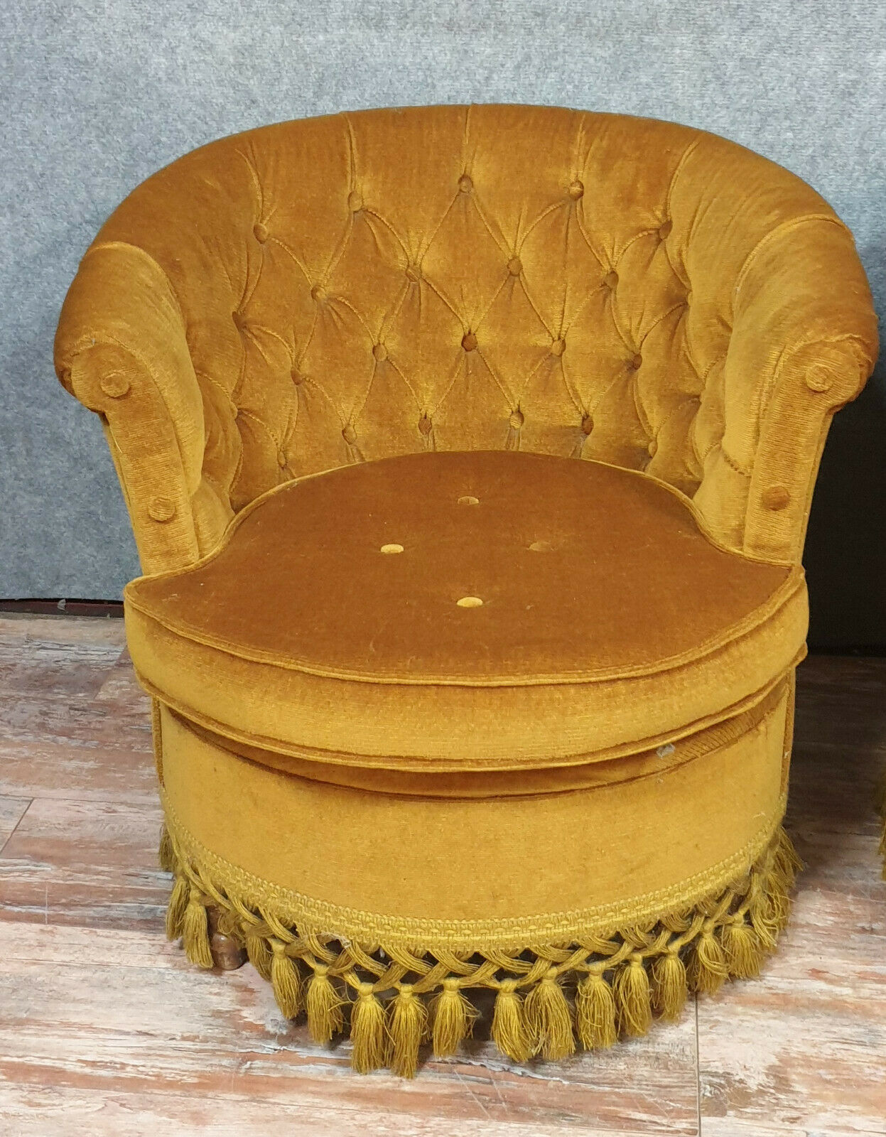 Pair of toad chairs in the shape of the Napoleon III era around 1850