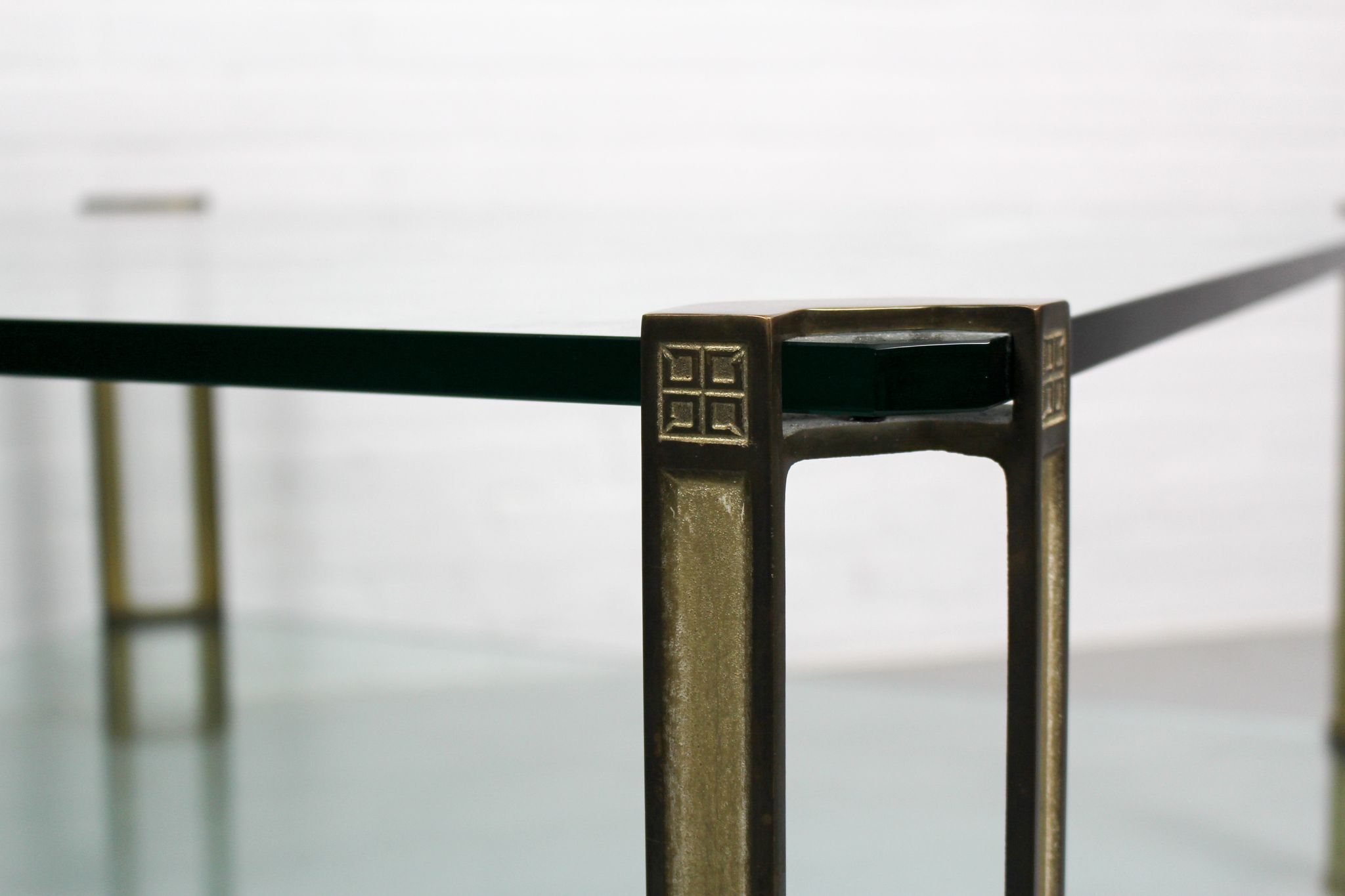 Pioneer serie model T24D coffee table by Peter Ghyczy, 1970