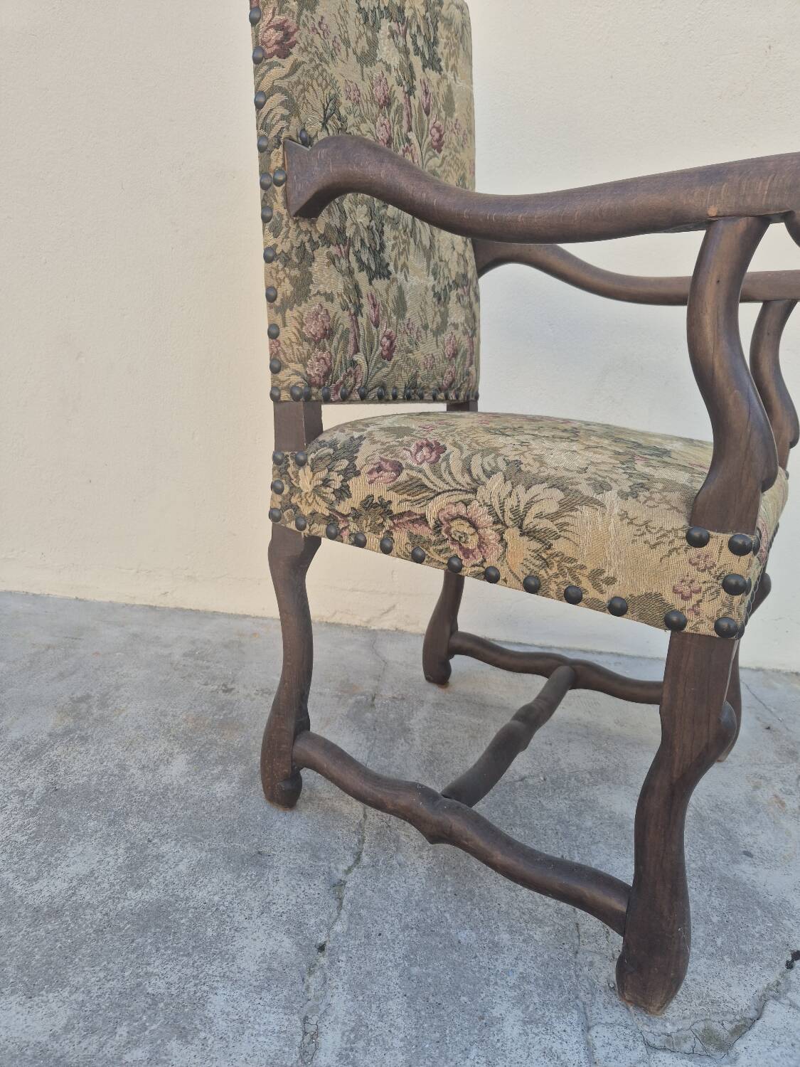 Louis XIII style armchair in walnut