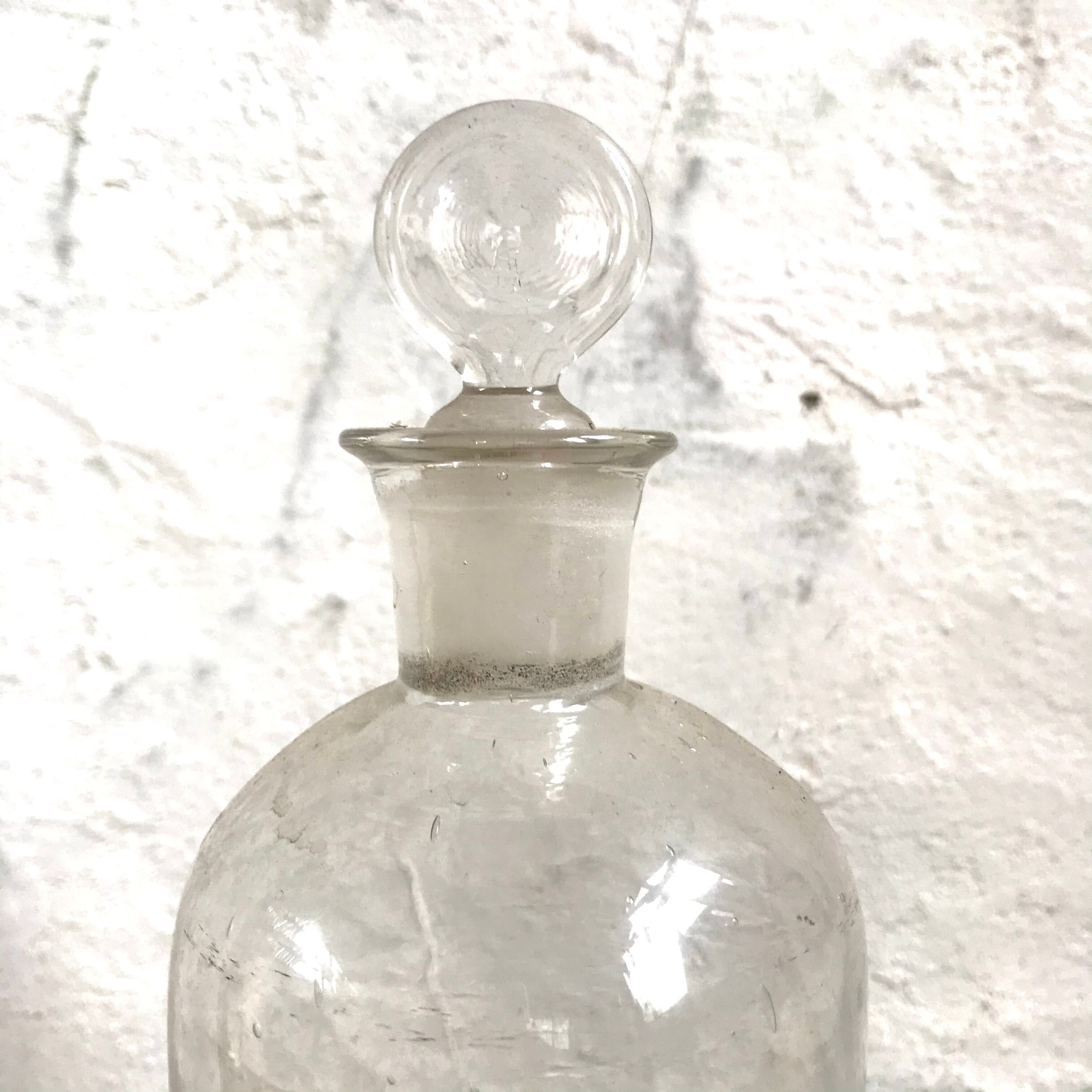 Apothecary bottle