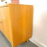 Fineer dressoir met lades en houten handgrepen vintage sideboard
