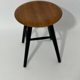 Ilmari Tapiovaara designer stool for Nesto, 1950s
