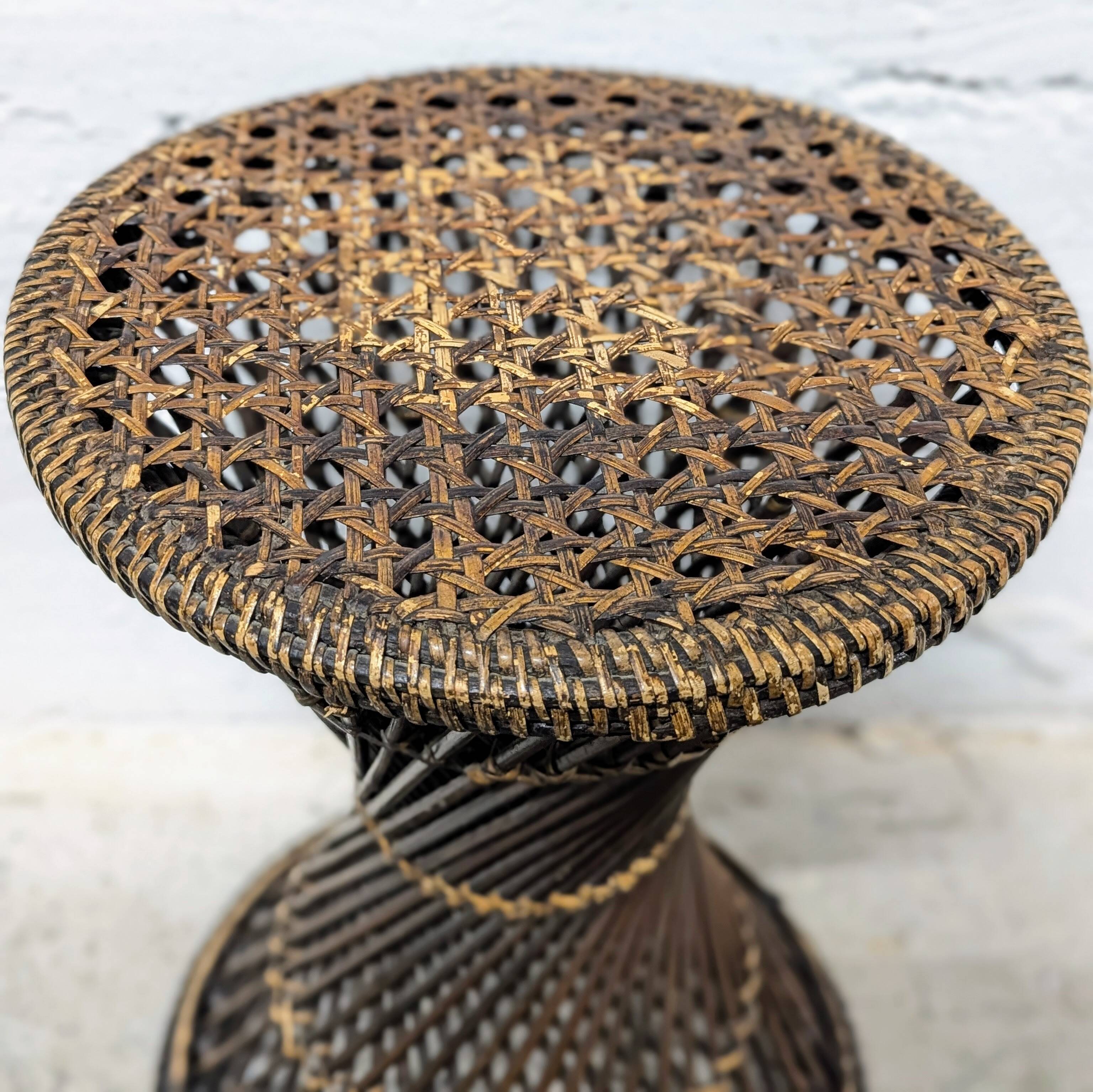 Vintage rattan diabolo stool