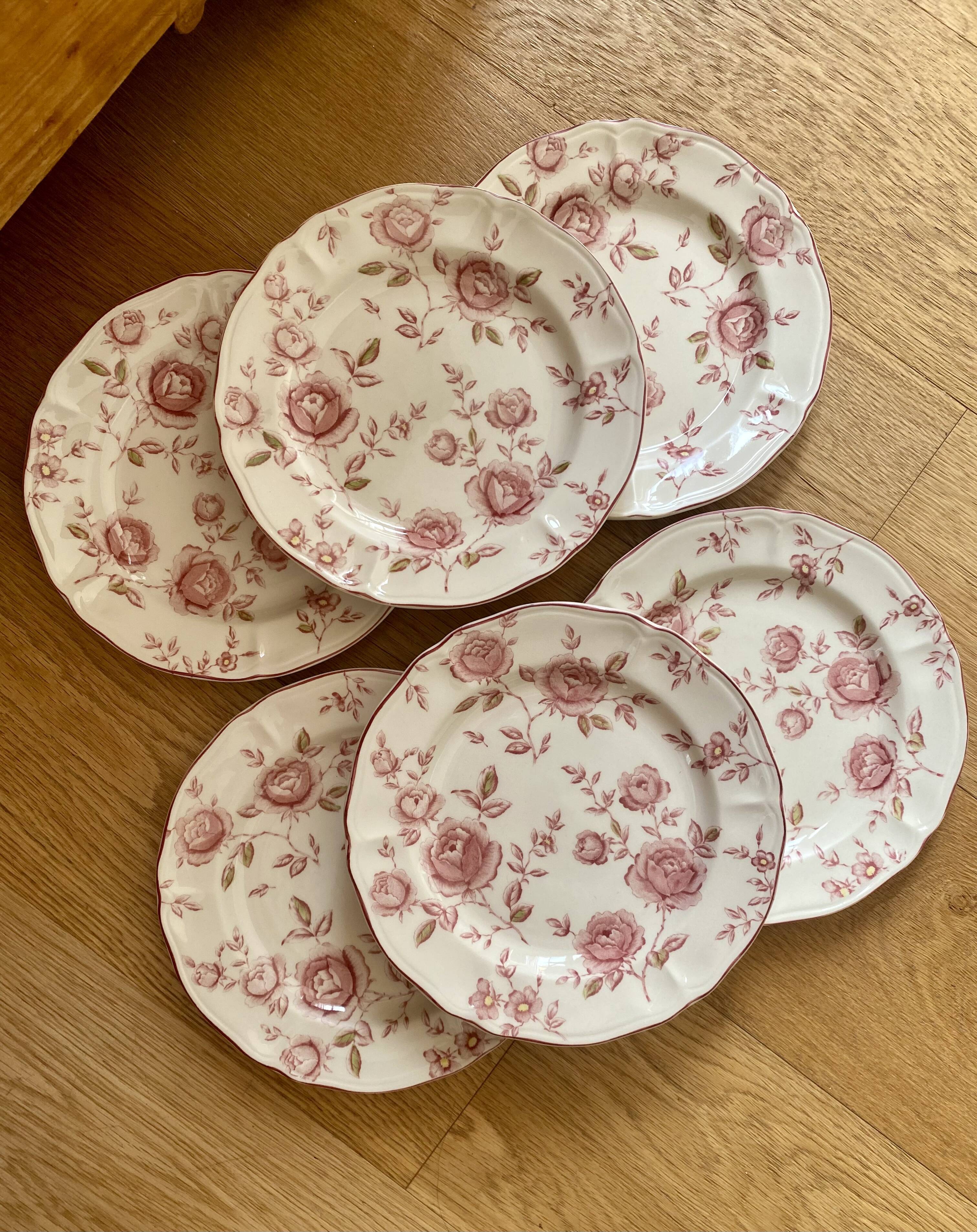 6 dessert plates Tablemates decorated with pink flowers