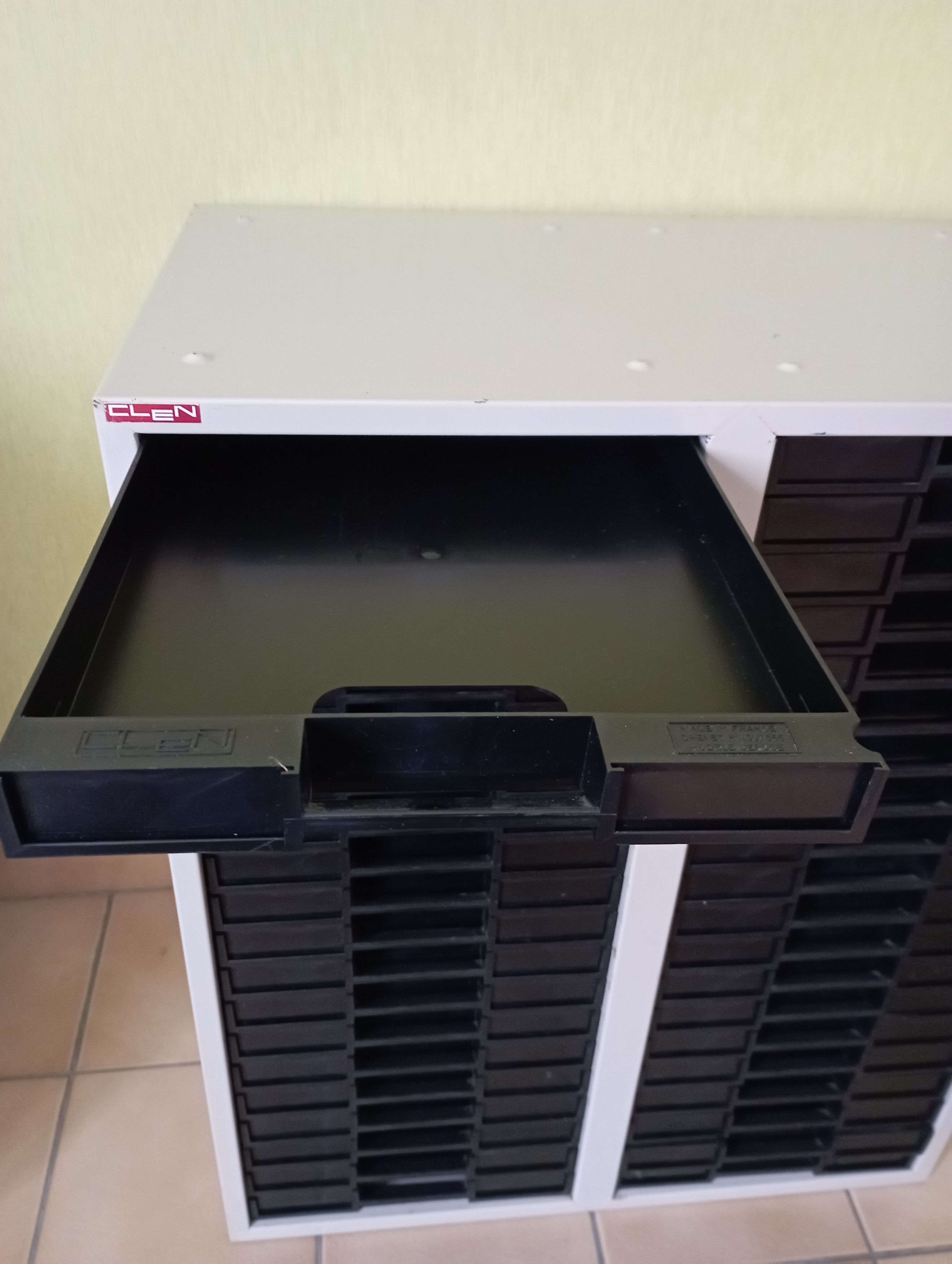 Clen drawer desk craft furniture