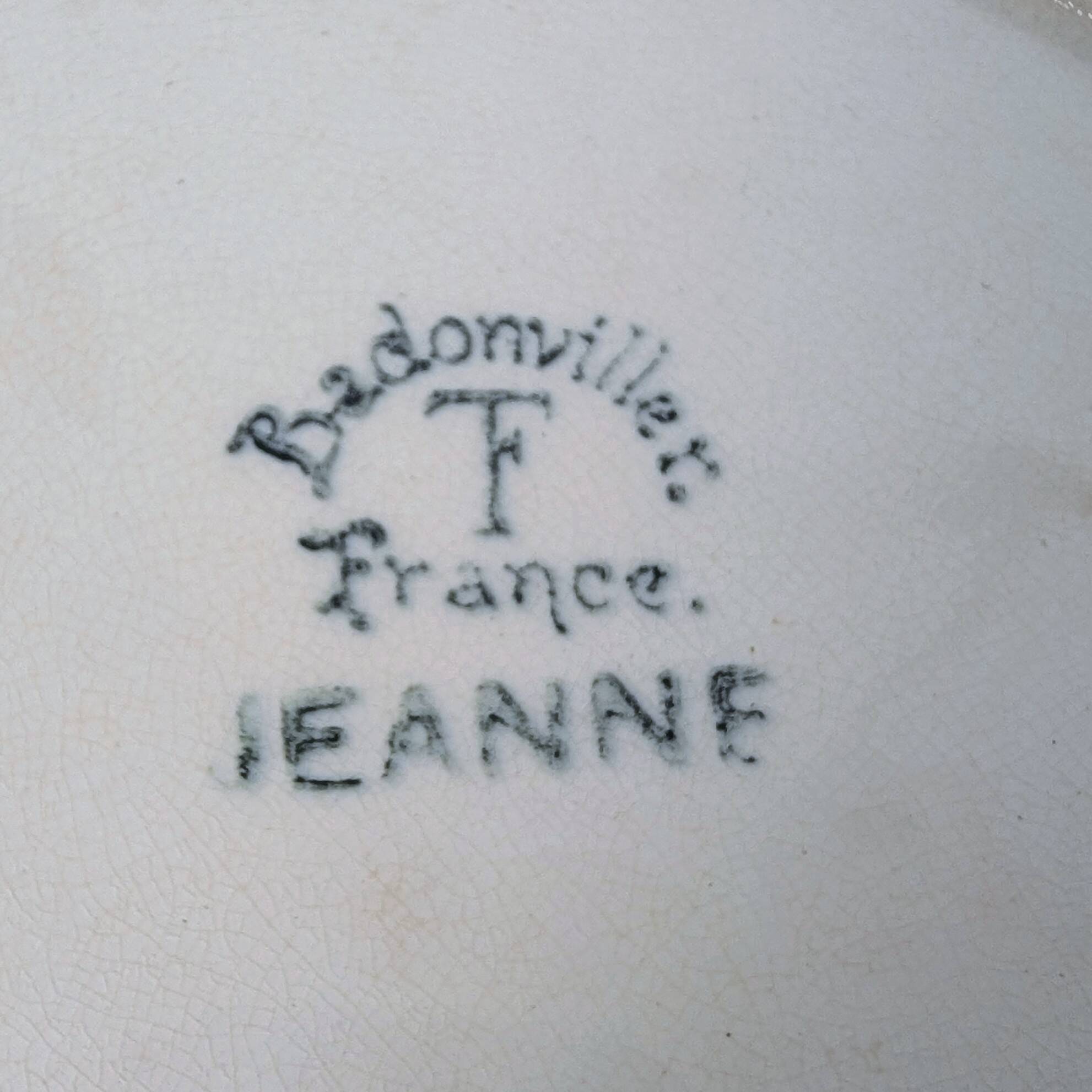 Round plate Badonviller model Jeanne