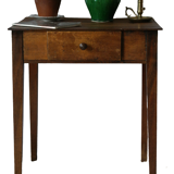 Table d'appoint campagnarde en noyer ancienne