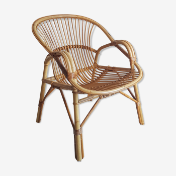 Vintage rattan chair basket