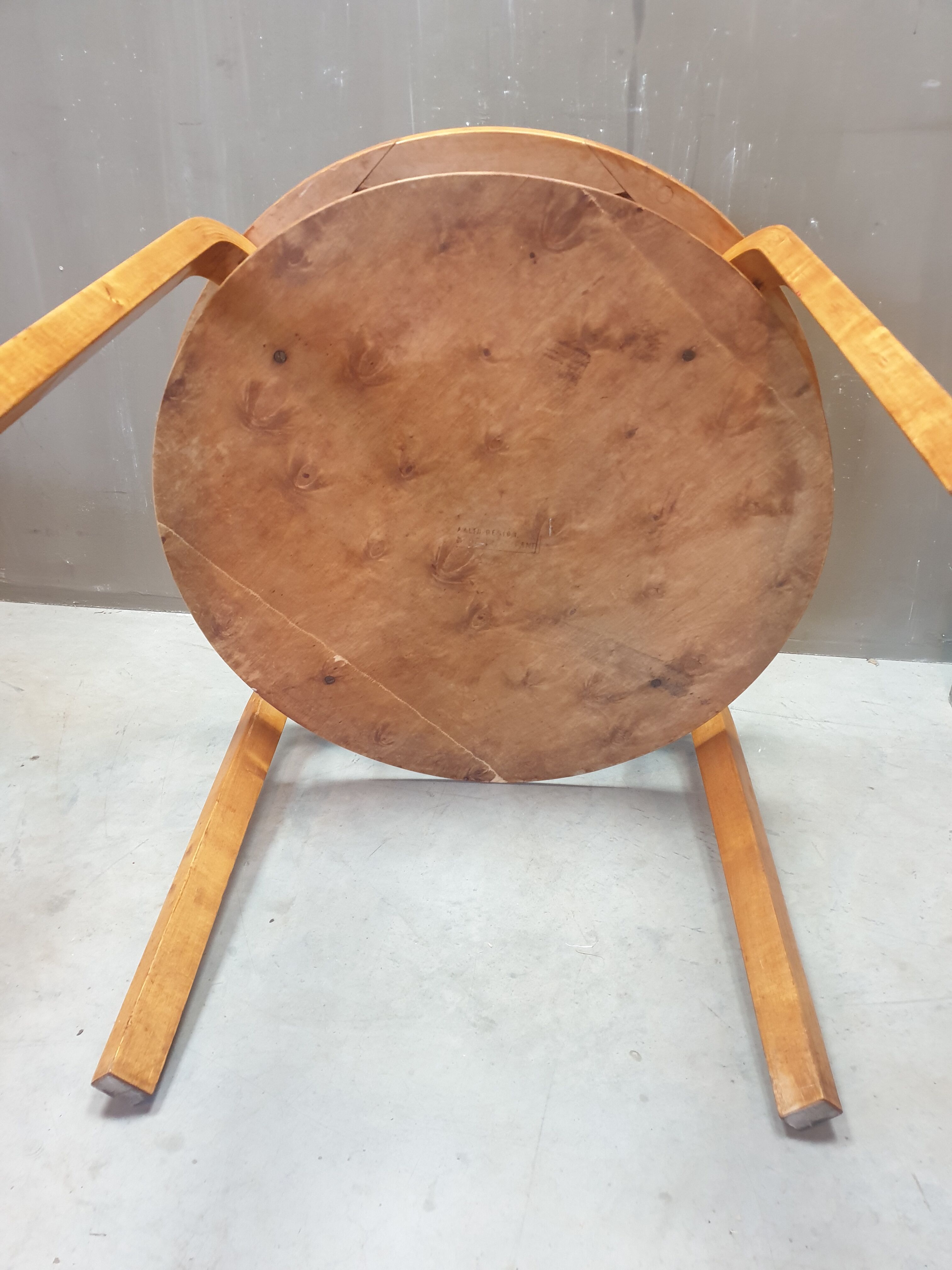 Table basse nr 907 d'Alvar Aalto pour Artek 1940