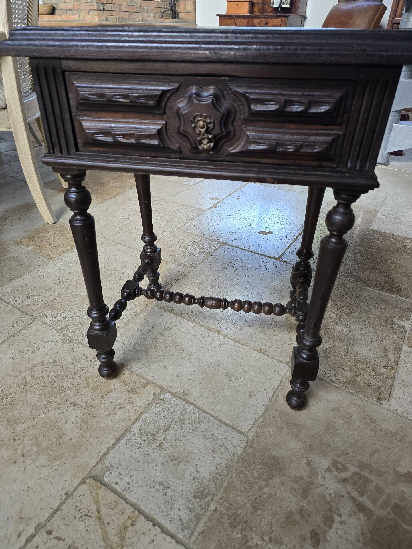 Bedside table