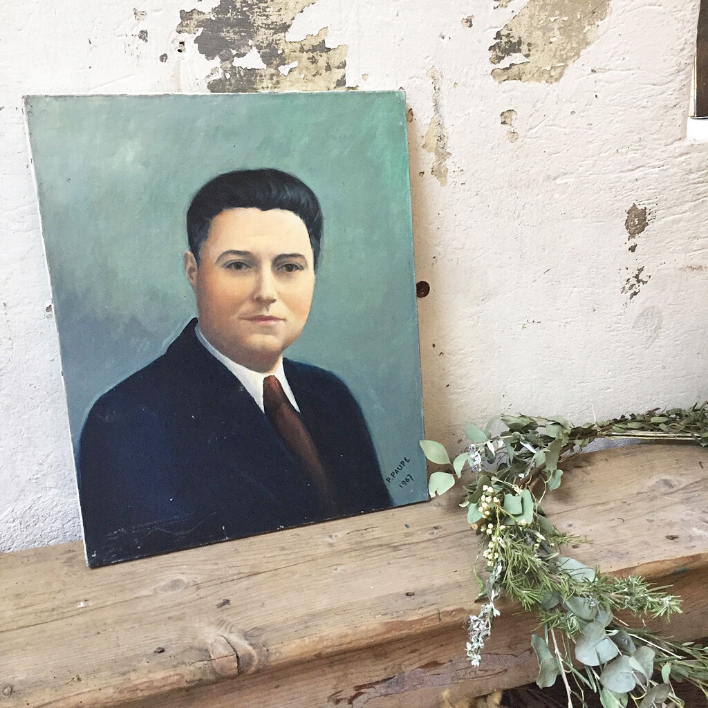 Old oil painting portrait 38 x 46 cm
