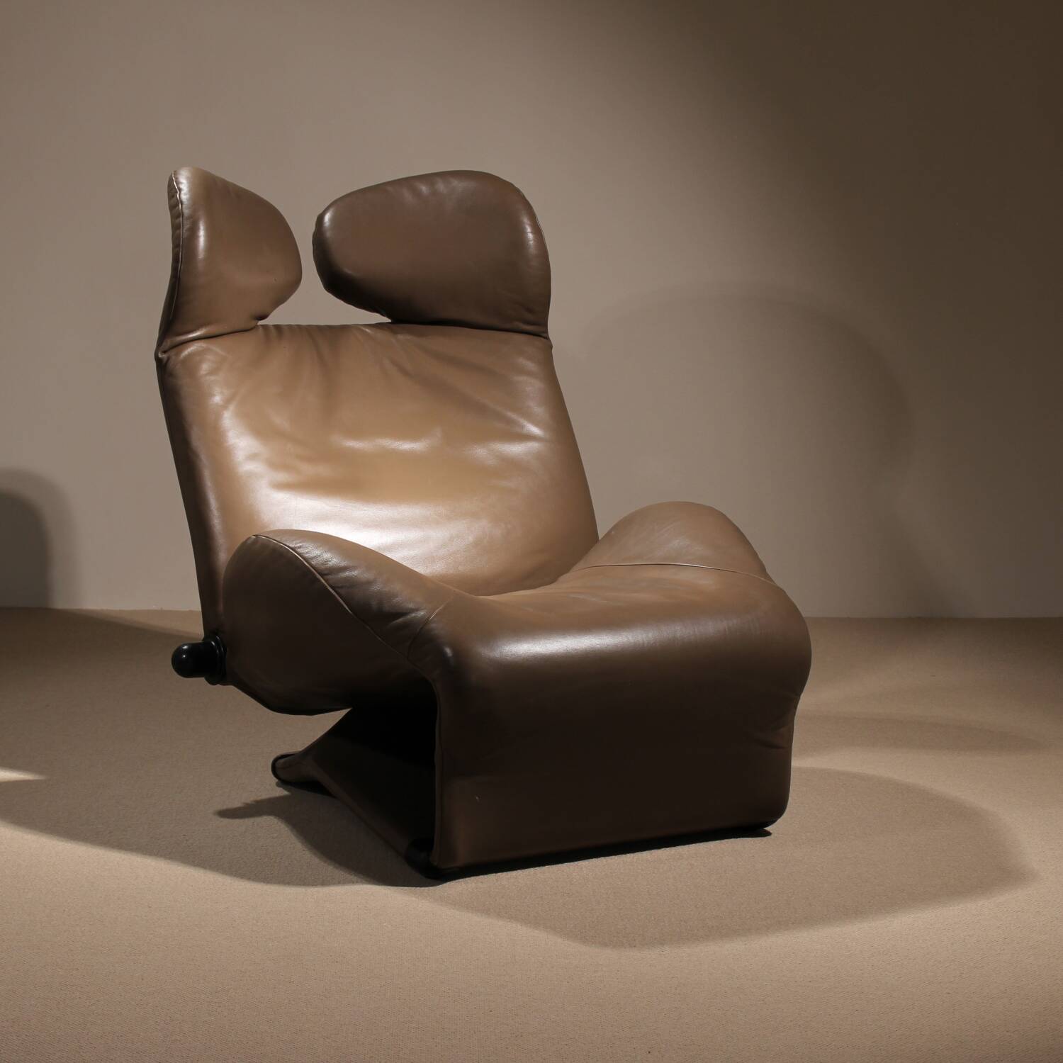Lounge Chair ‚Wink‘ by Toshiyuki Kita for Cassina | Italy 1980