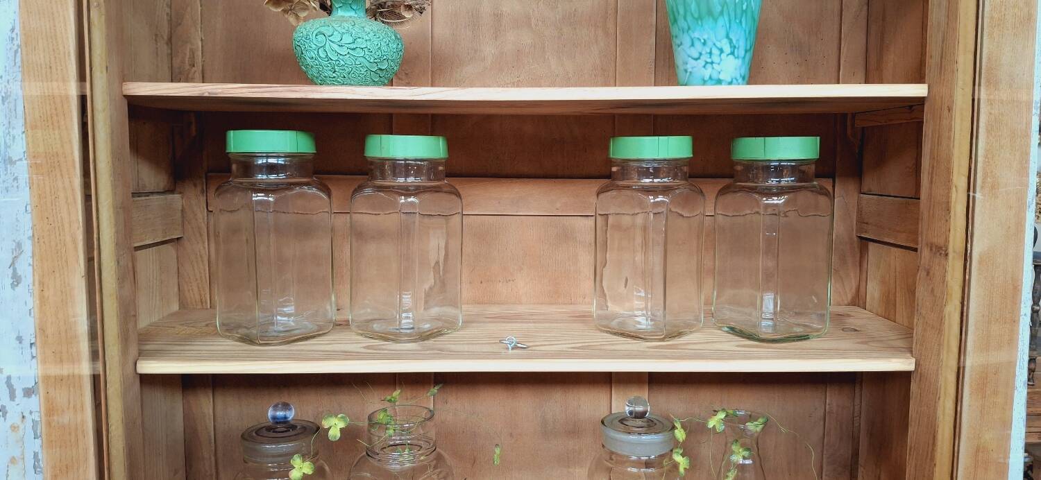 Two-piece glass-fronted buffet