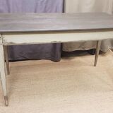 Table de ferme 131 cm en chêne massif pieds fuselés XIXe.