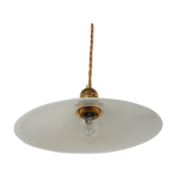 Smooth opaline suspension