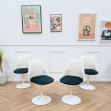 Tulip Chairs by Eero Saarinen