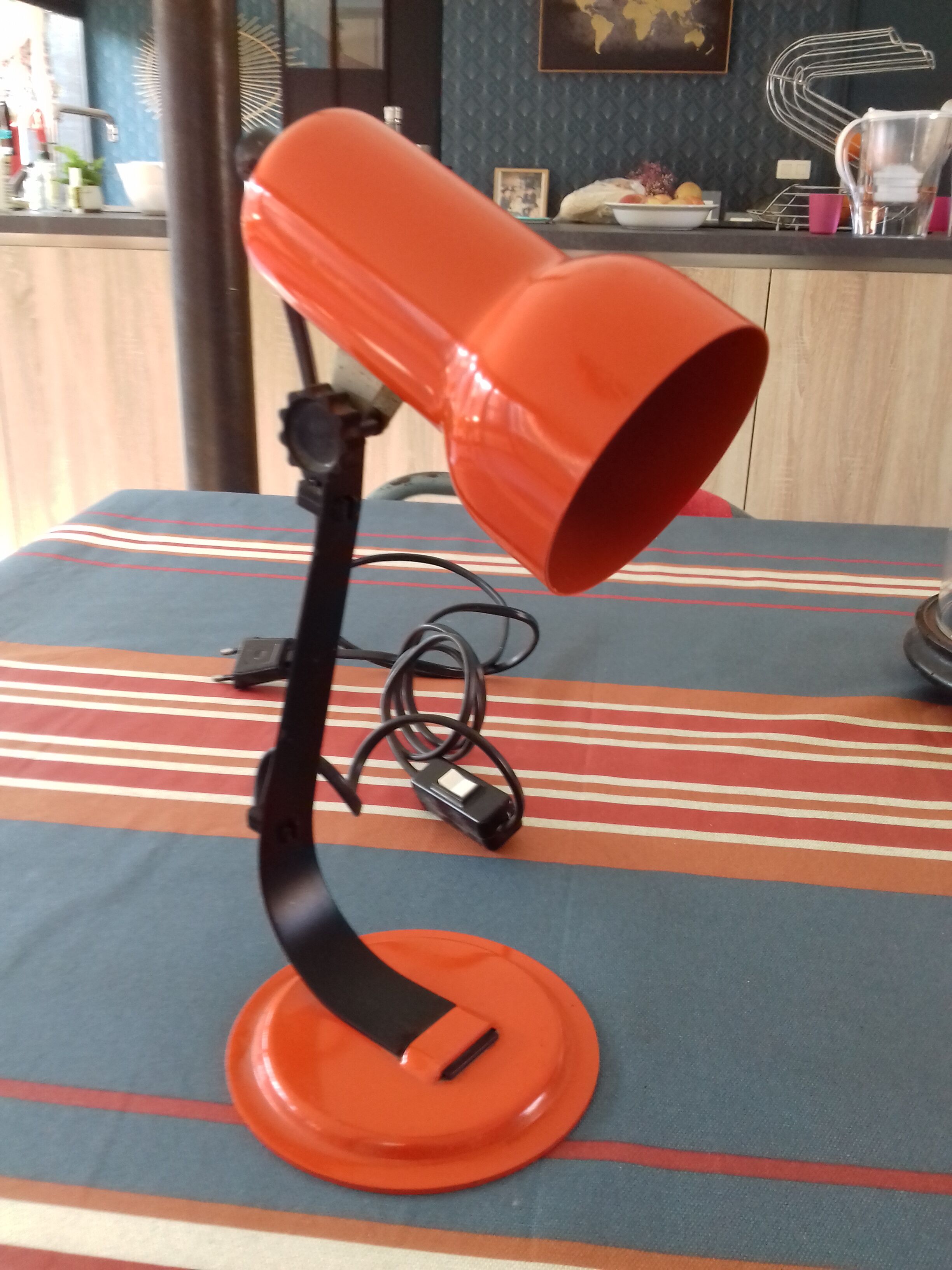 Desk lamp metal orange 70' vinatge indus