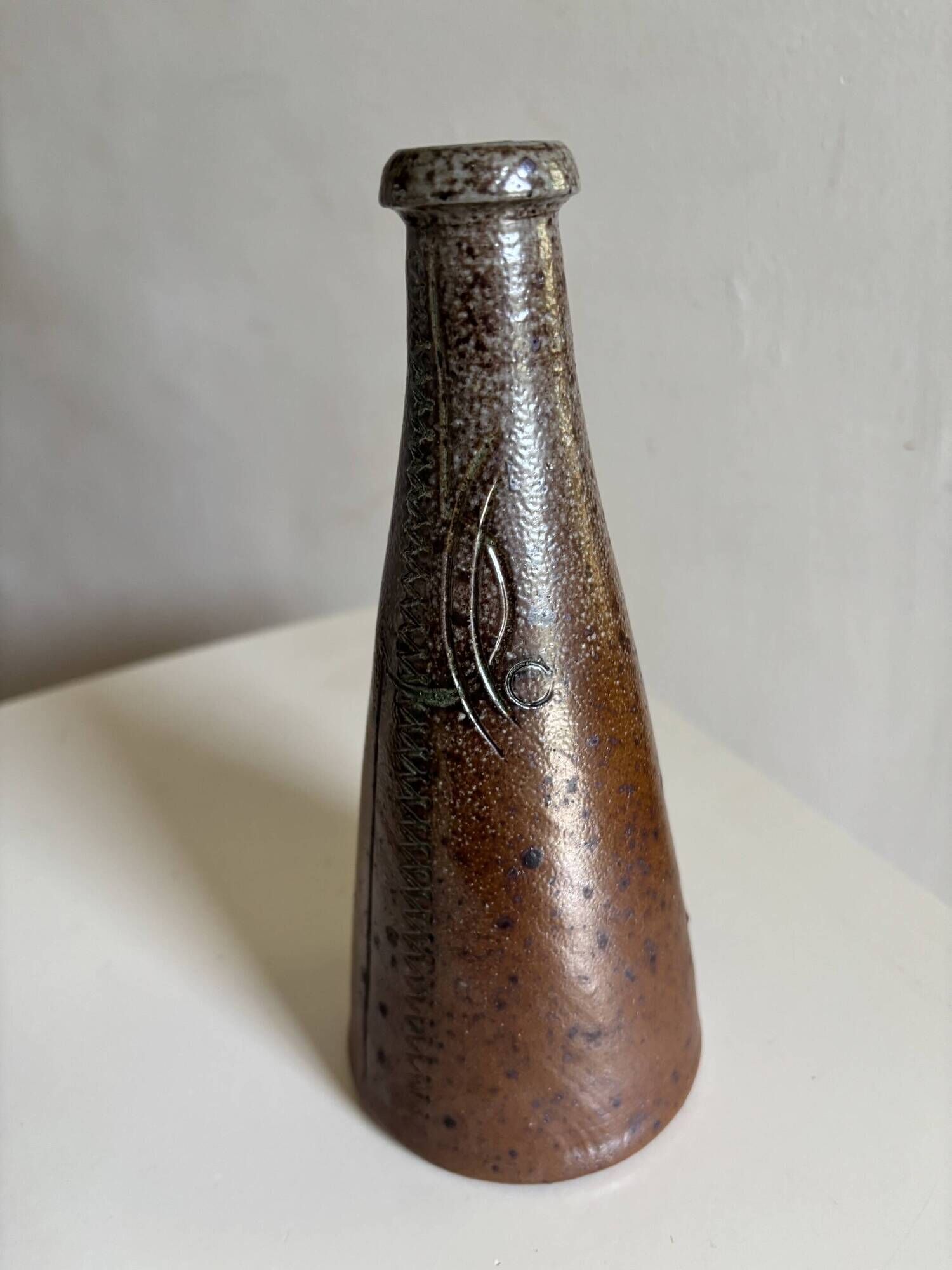 Vintage bottle vase in glazed stoneware from the Schlondes workshop, height 20cm.
