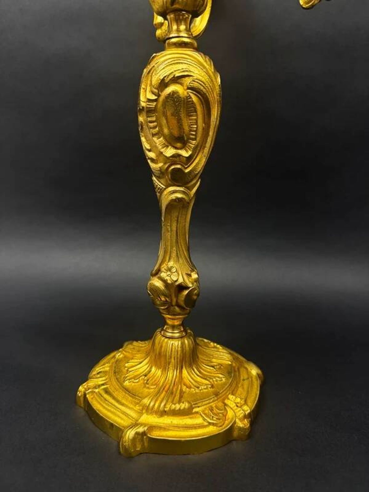 Very large five-light candelabra, in the Louis XV rocaille style, made of gilt bronze.